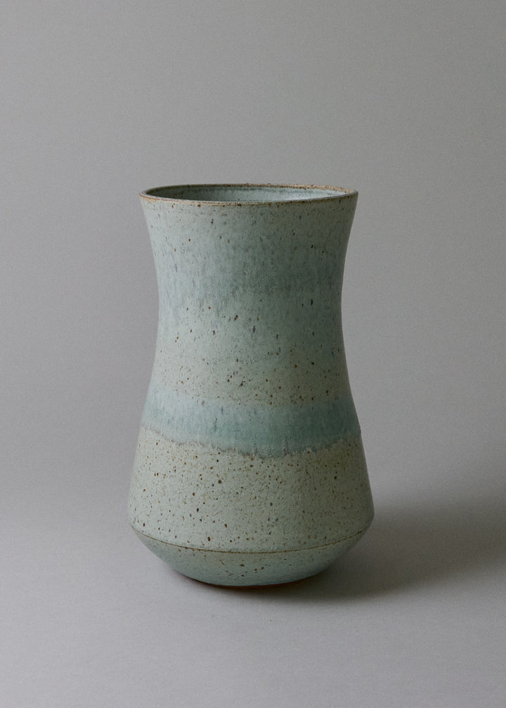 Artemis Vase in Cobre Green - Victoria Morris Pottery